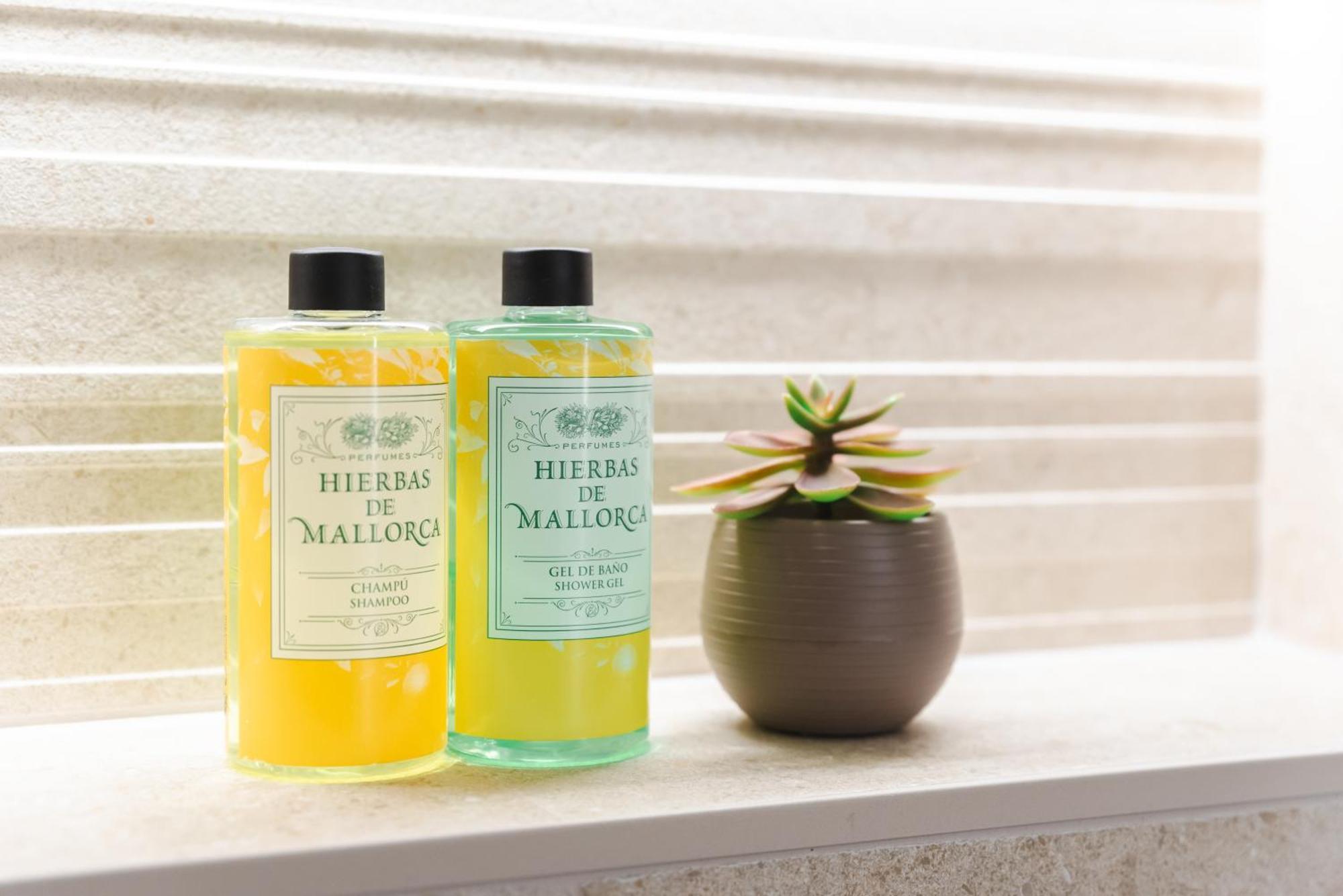 Borne Suites Ti By Mallorcasuites ปัลมาเดมายอร์กา ภายนอก รูปภาพ